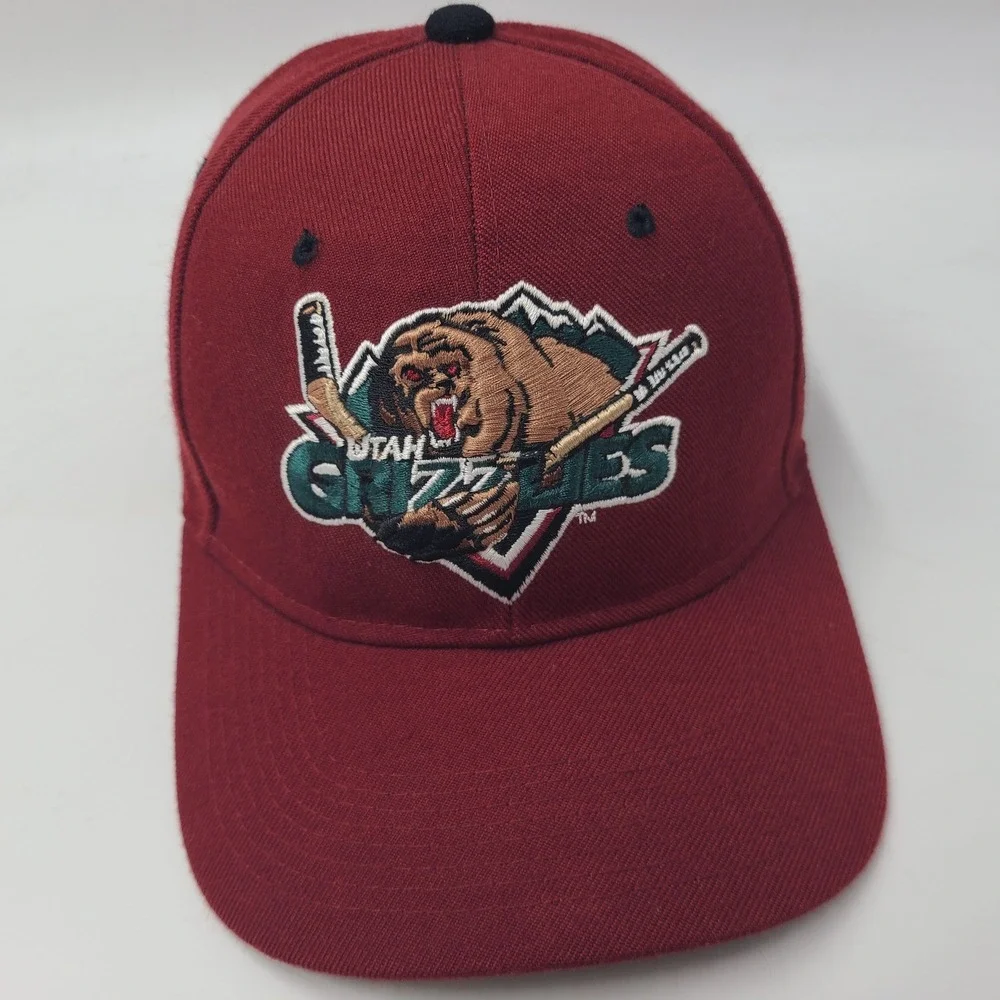 Utah Grizzlies Hat Fitted 7 Zephyr Maroon ECHL‎ AHL IHL Hockey Wool Blend Men